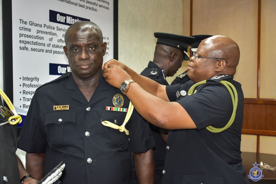 Photos: IGP Decorates Newly Promoted COPs and DCOPs