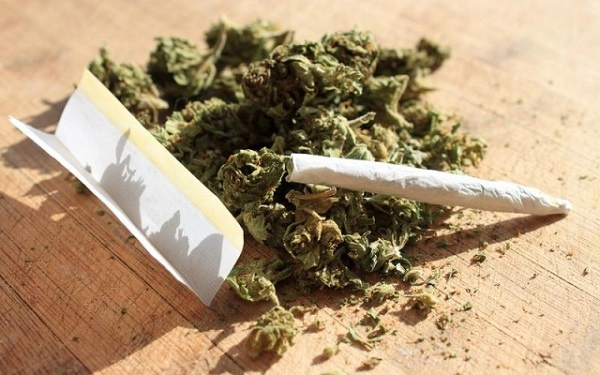 E/R: Residents of Koforidua Kick Against Marijuana Legalization