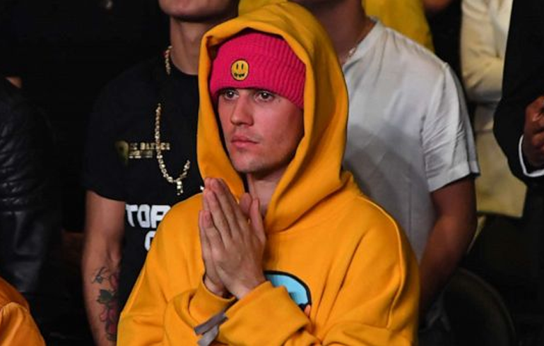 Justin Bieber: Singer Reveals He Has Lyme Disease