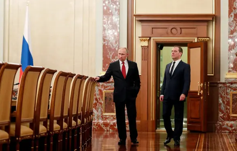 Russian Government Resigns As Putin Plans Future