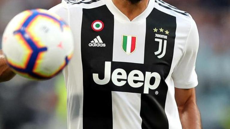 Juventus In Lockdown As Three Players Test Positive For The Coronavirus