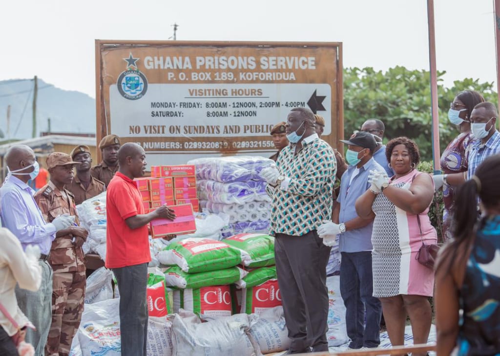 Koforidua Central Prisons Receive Support on Easter Sunday