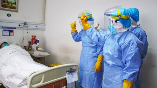 John Mahama Donates PPEs to Two Hospitals in E/R over Coronavirus