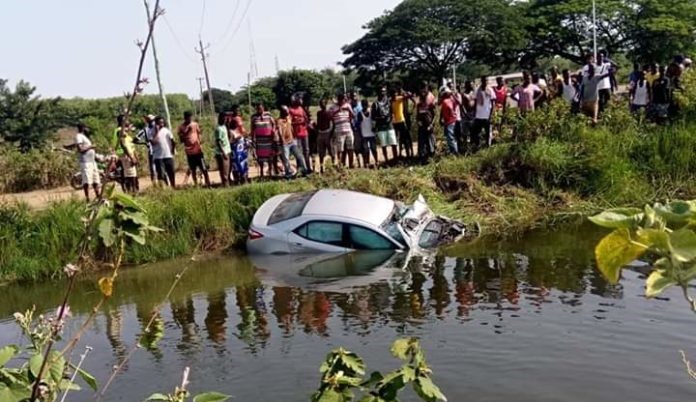 Suhum Abesim Dawa Bridge Now A Death Trap, Farmers Cry For Swift Intervention