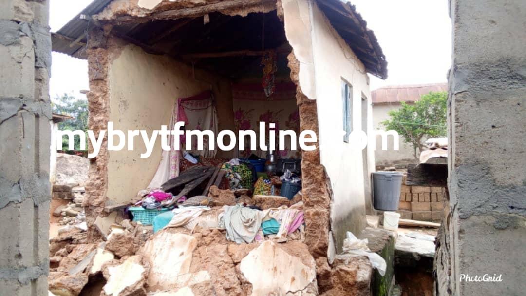 Building Collapses on 3 Children, one Dead, and other Injured in Gomoa Jukwaa