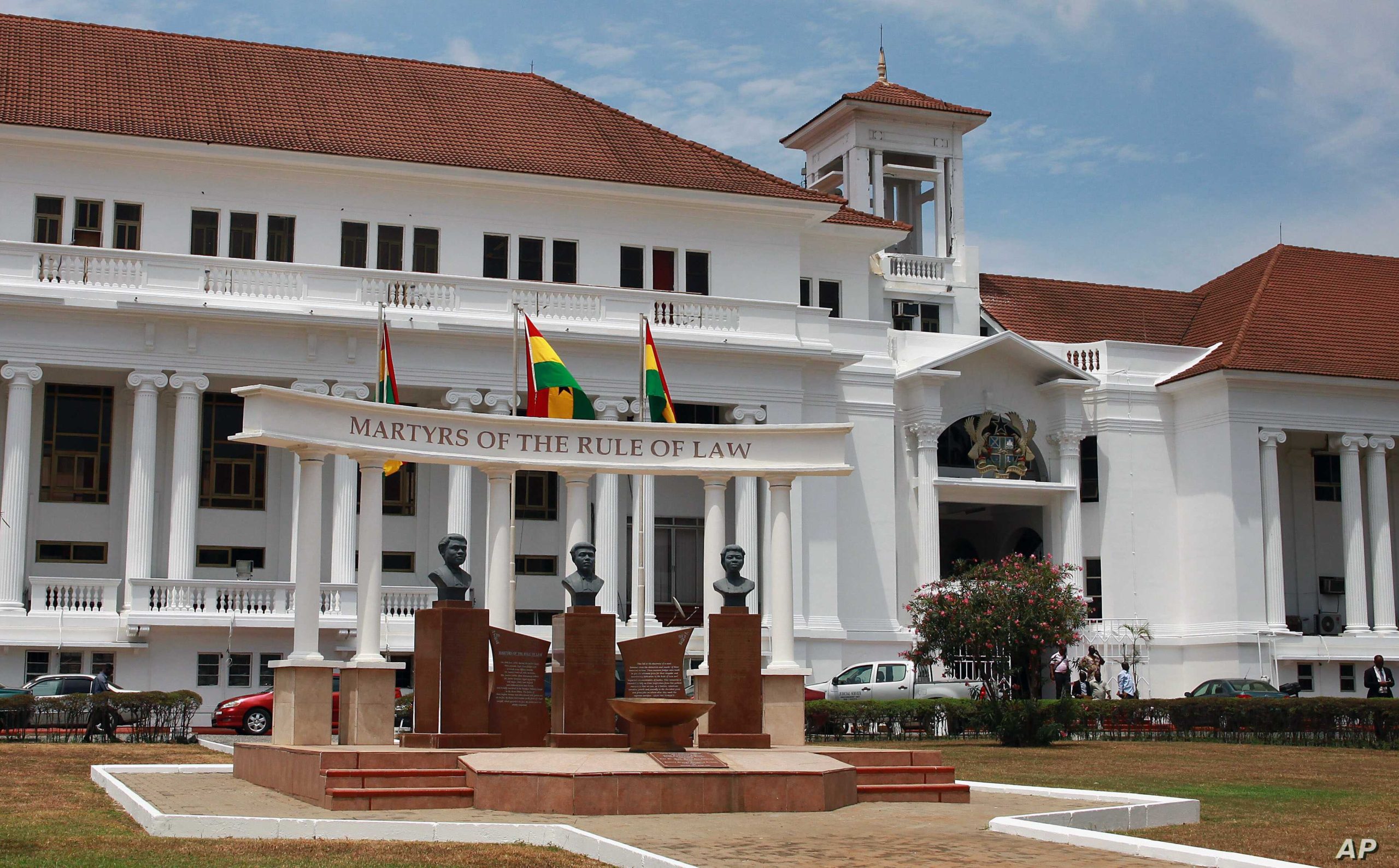 E/R:Kabaka Foundation Ghana Donates Computers And Accessories To UESD