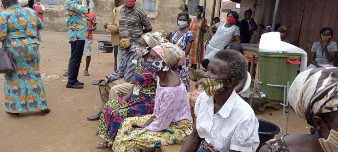 Voter Registration: Applicants Come To Registration Center with Their Children without Nose Mask