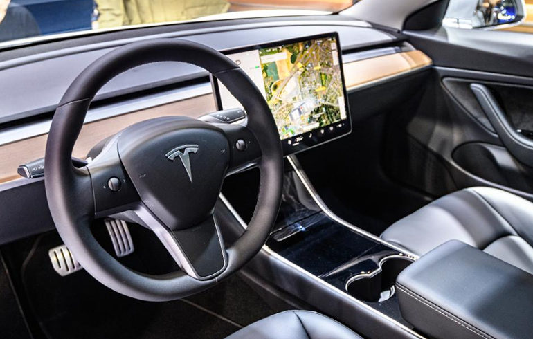 Tesla's 'Autopilot' Misleading, Germany Rules