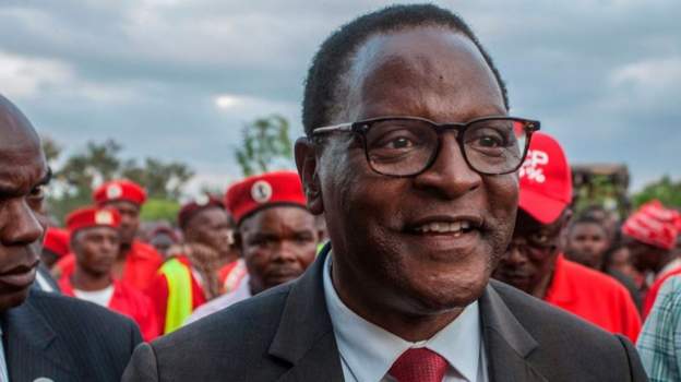 Malawi Leader Reinstates Sacked Army Chief