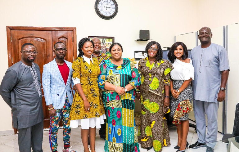 First Lady Tours Achimota, Akweteman Markets And Meets Traditional Leaders