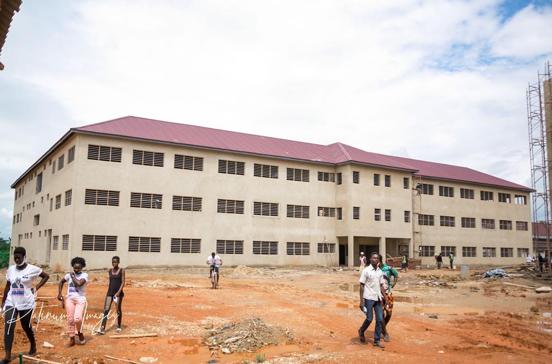 Akufo-Addo Building World Class SHSs Schools Better Than Low Standard Mahama E-Block