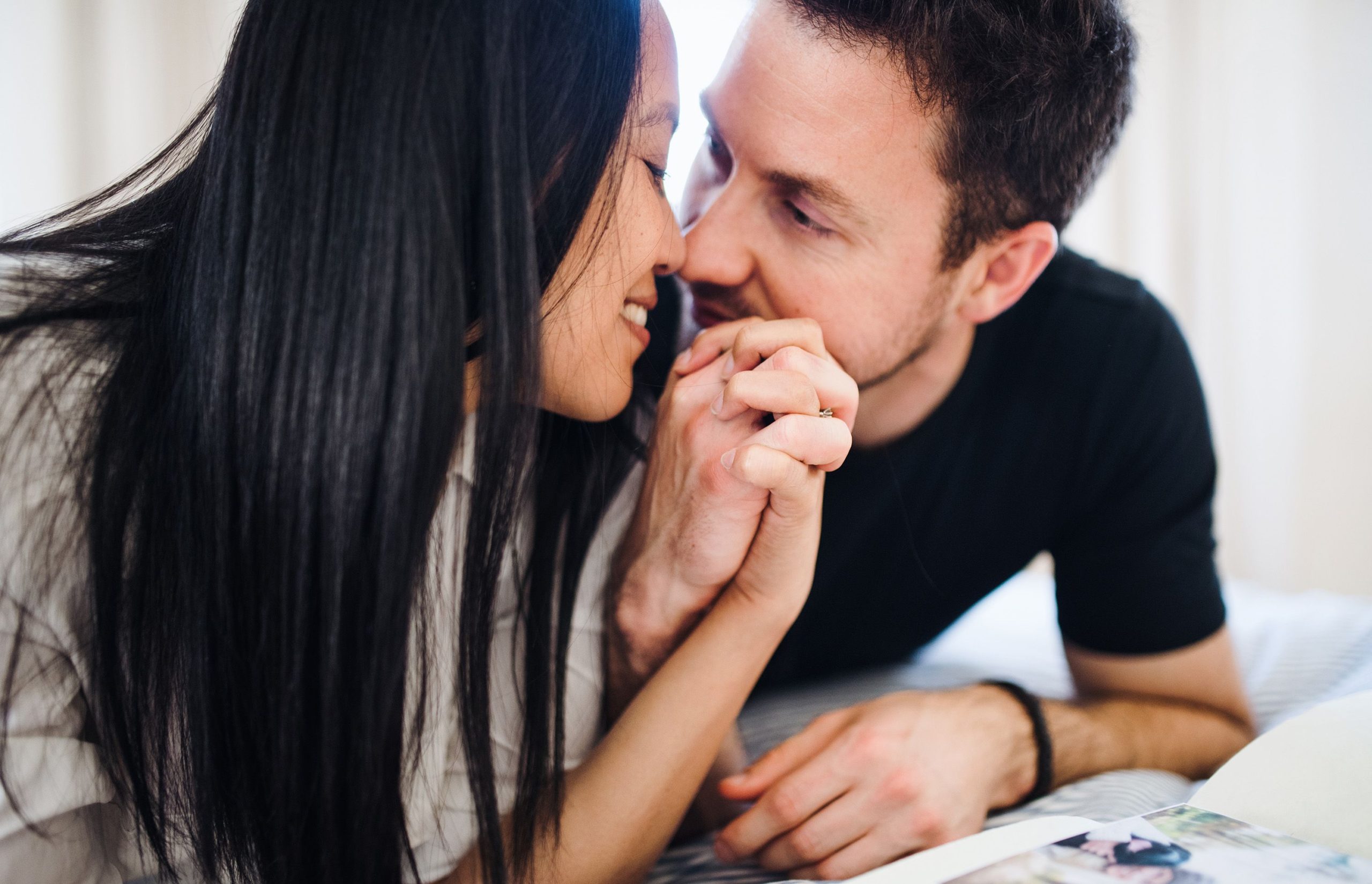 6 Honest Reasons you’re In Love with Someone You Can’t Have