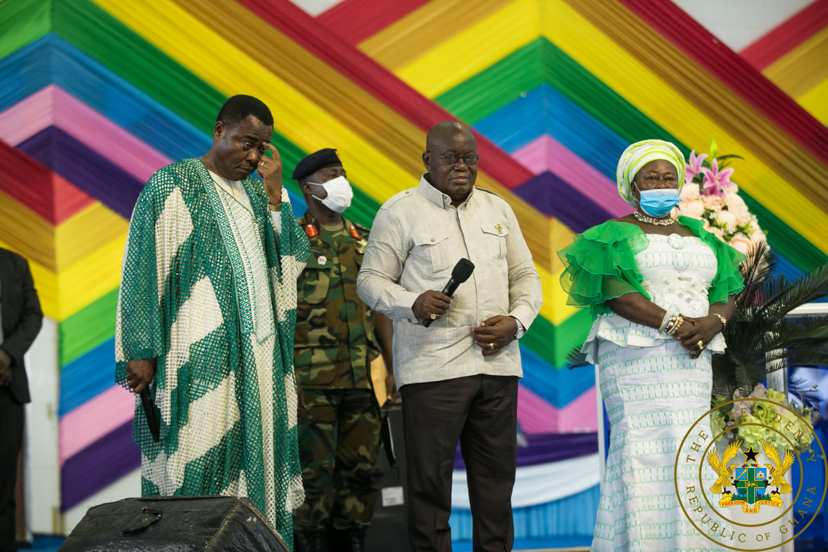 Akufo-Addo Cuts Sod For Phase One (17kms) Of Tema-Aflao Road