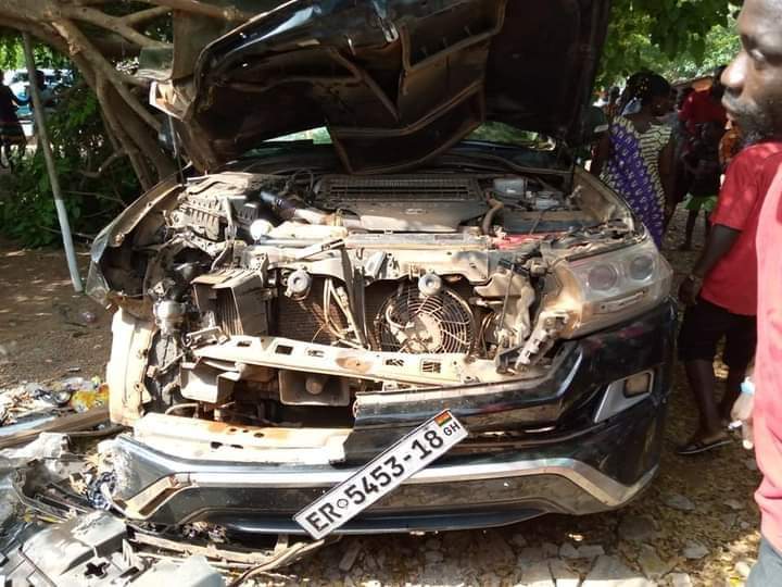 E/R: Vehicle in Vice President's Convoy Involved In Accident