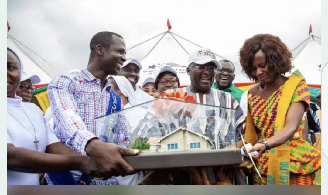 Cape Coast Hosts 2020 Teachers Award Today