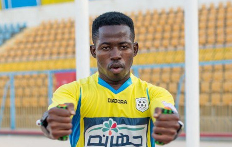 Saudi Arabian Outfit Al-Arabi Sign Torric Jibril