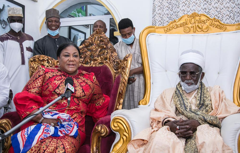 First Lady Tours Okaikoi Central: Meets Chief Imam, Commissions Clinic