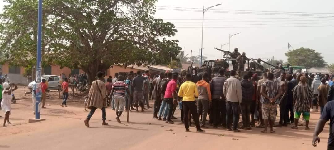 Photos: Machete-Wielding Pro-NPP Youth Stops NDC Protest in Hohoe