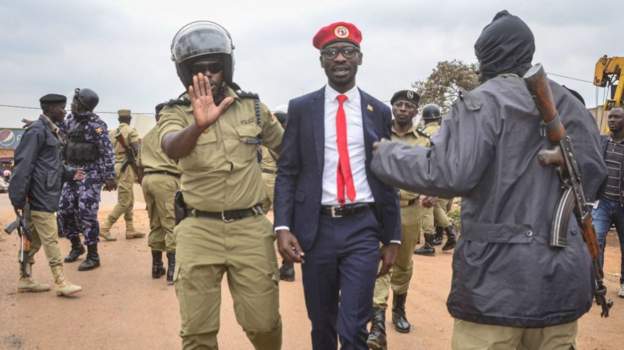 UN Urges Uganda to Free Activists Ahead Of Poll