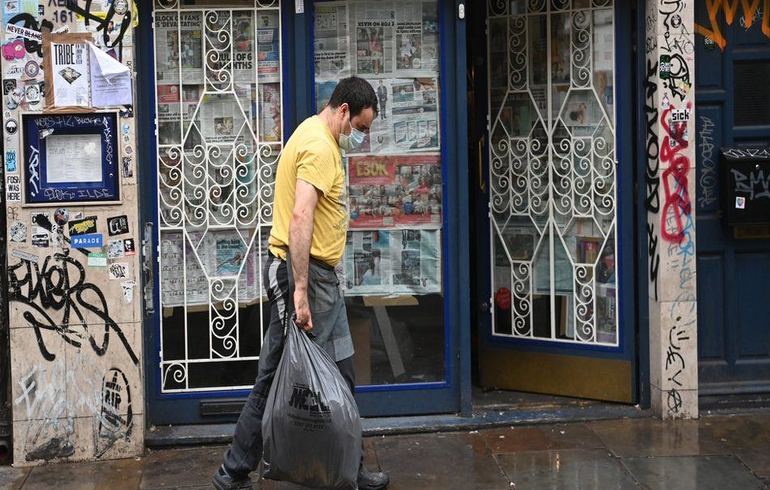 UK Growth Slows Again In October As Rebound Stalls