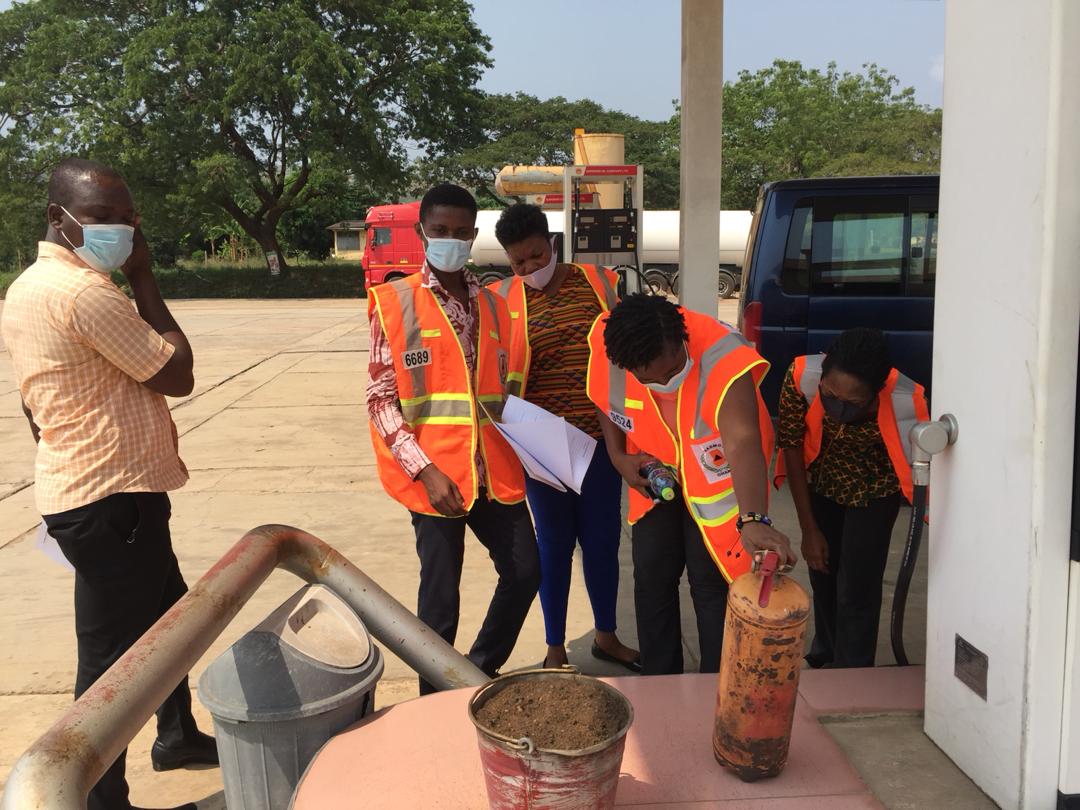 E/R: EPA and NADMO Inspect Fuel Station as Harmattan Begins to Curb Fire Outbreaks