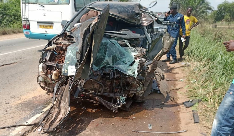 E/R: Toyota Saloon Car Crashes Head-On With Truck in Asaman Tamfoe, One in Critical Condition