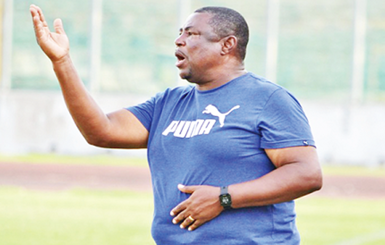 Unhappy Aduana Stars Gaffer Paa Kwasi Fabin Promises to Overhaul Team