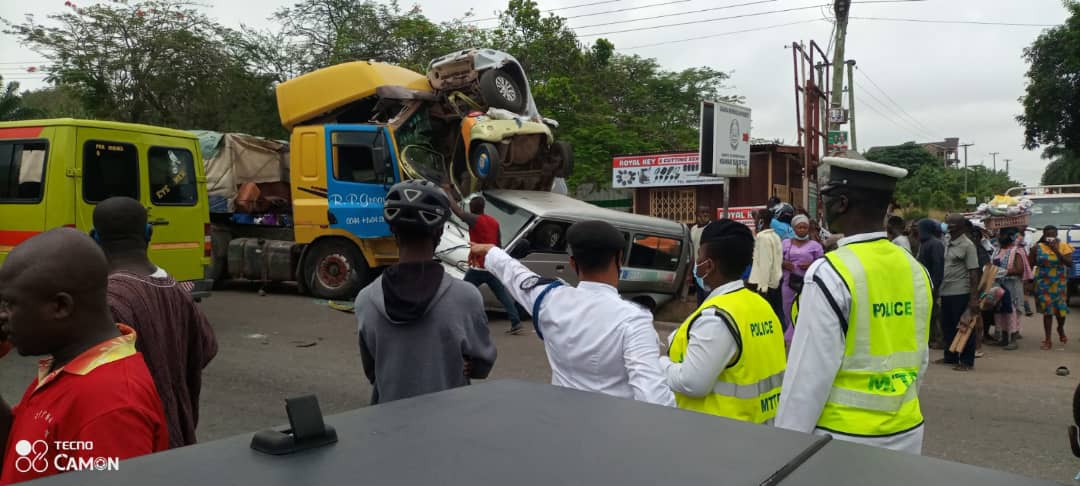 Police Investigate Horrific Multiple Vehicle Accidents at Nsawam Which Involved School Bus