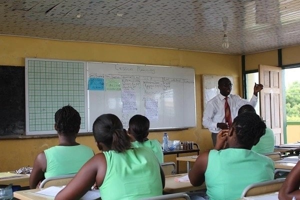 282 Students in Ghana Contracts COVID-19