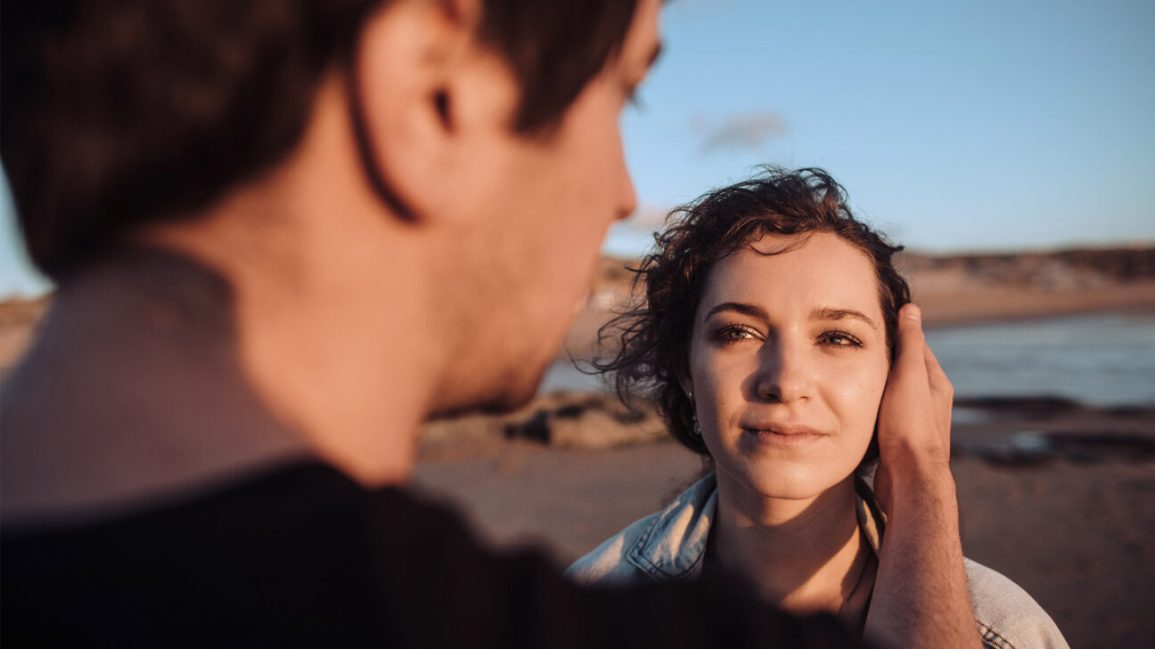 What It Means To Be an ‘Emotionally Strong Woman’ In Relationships