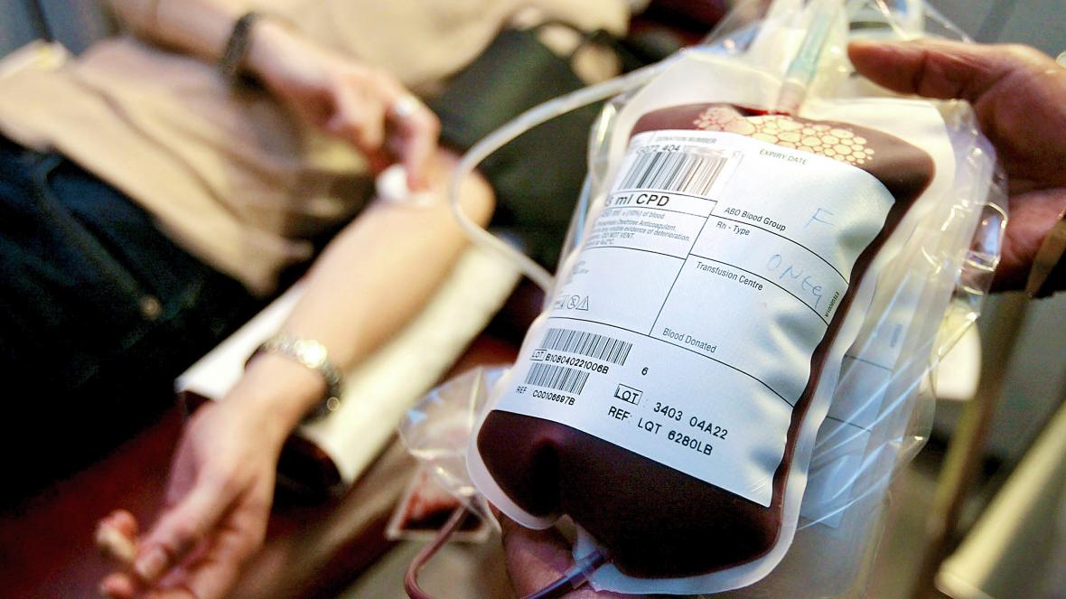 E/R Hospital Hits with Blood Shortage, Doctors and Nurses Forced to Donate to Save Lives