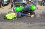 Koforidua: Tricycle Rider Crushed To Death after Jumping Traffic Light