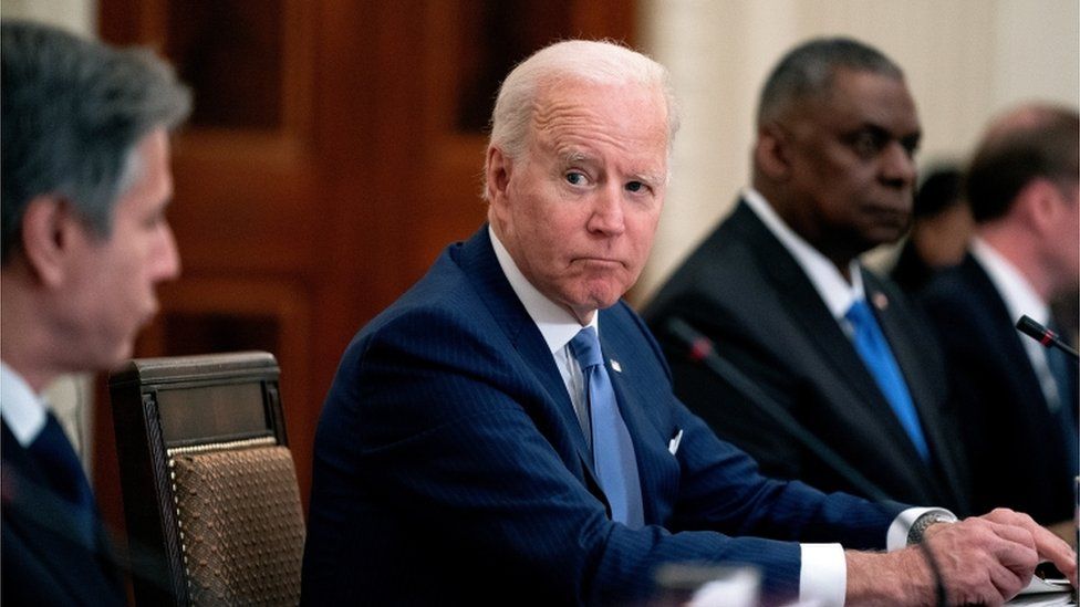 Covid: Biden Orders Investigation into Virus Origin as Lab Leak Theory Debated