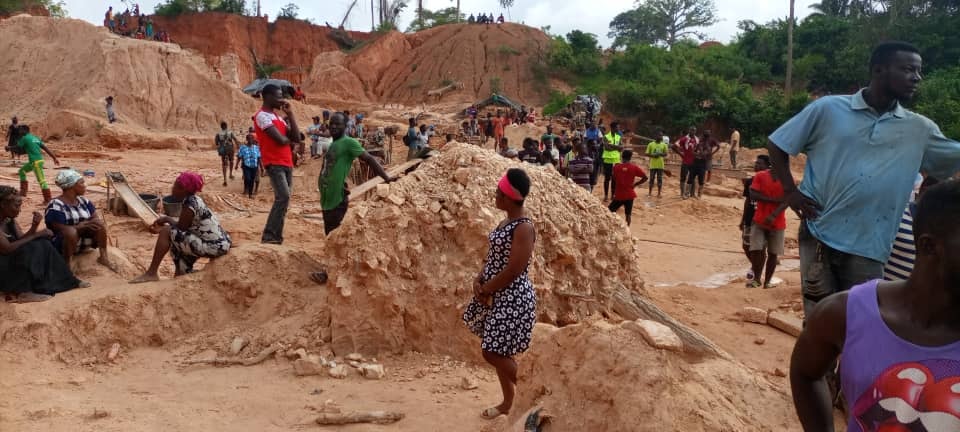 Galamsey Collapse: Excavator Owners Fear to Release Machines to Rescue Victims