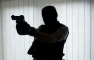 Armed Robbers Storm Kyebi amidst Gunshots, Rob Gold Dealer