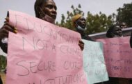Nigeria Kidnappers Free 27 College Students