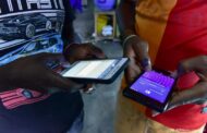 Mozambique Phone Networks Face Off Over Unpaid Bill