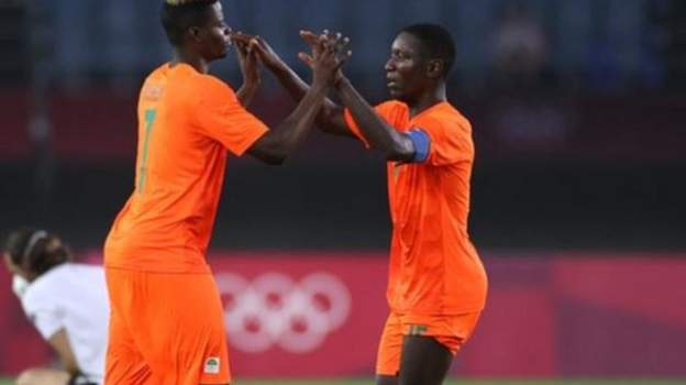 Olympics: Ivory Coast, Egypt into Football Quarters