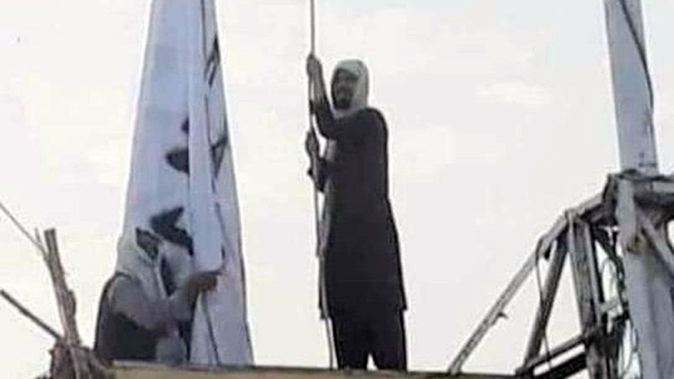 Taliban Flag Raised Above Border Crossing With Pakistan