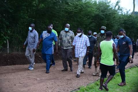 Agric Minister tours Eastern Region