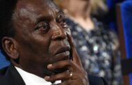 Brazil Legend Pele Says He Is 'Recovering Very Well' After Surgery