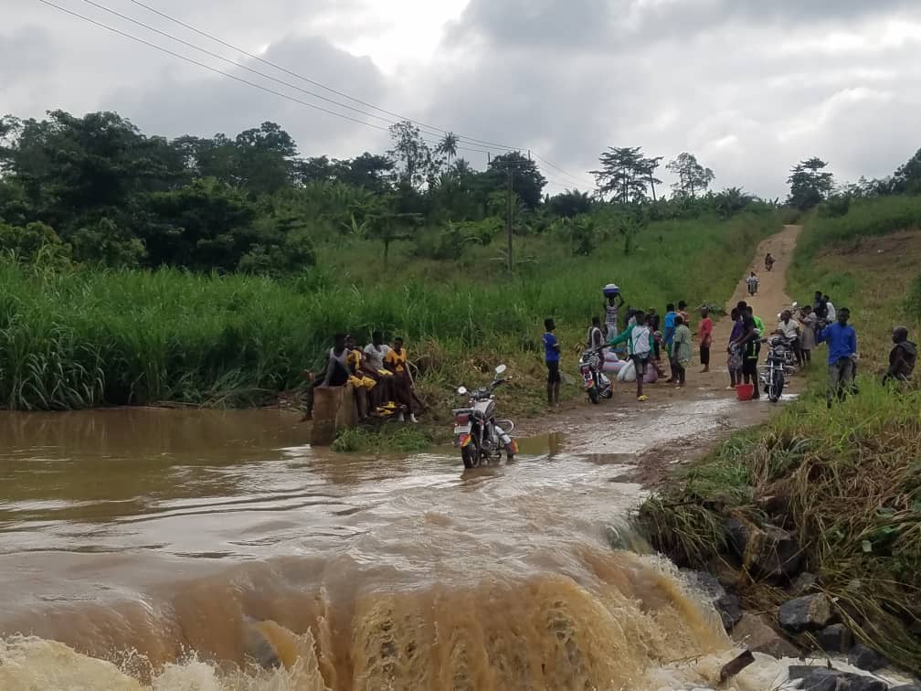 Residents, School Children Stranded Following Collapse of Bridge