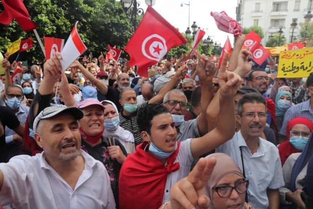 Tunisia Parties Call On President to Reverse Power-Grab