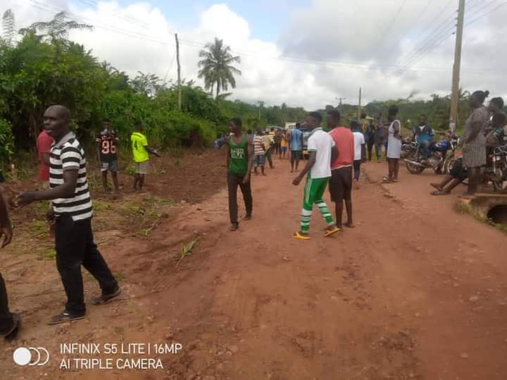 Drivers in Akyem Swedru Demonstrate Over Deplorable Road