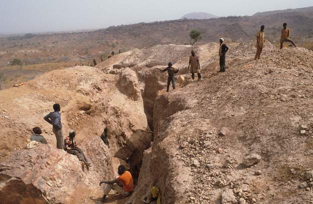 Six die after sneaking into Burkina Faso gold mine