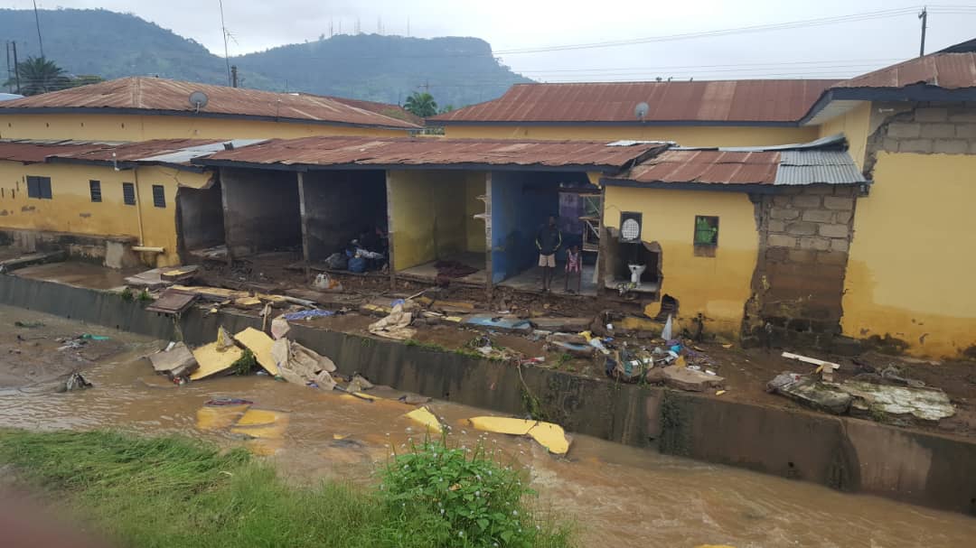 Heavy Downpour Destroy Properties in Koforidua; Victims Attribute It to Shordy Nsukwao Drainage Project