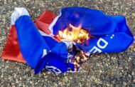E/R: NPP Supporters in Apedwa on Rampage, Lock Party Office, Burn NPP Flags