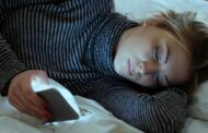 9 Signs you’re too emotionally needy and How to Fix It