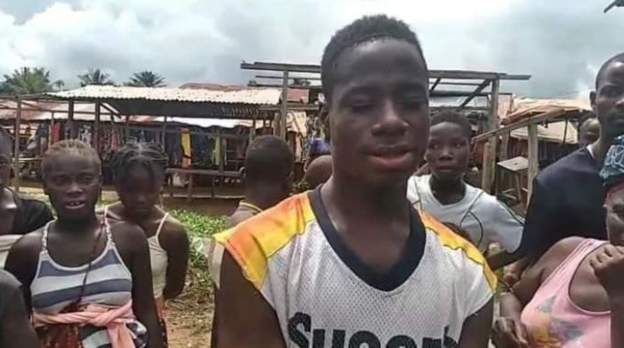 Liberian Leader Rewards Teen Who Returned $50,000