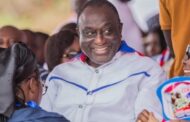 E/R: Alan Supporters Bused From Koforidua to NPP Conference in Kyebi